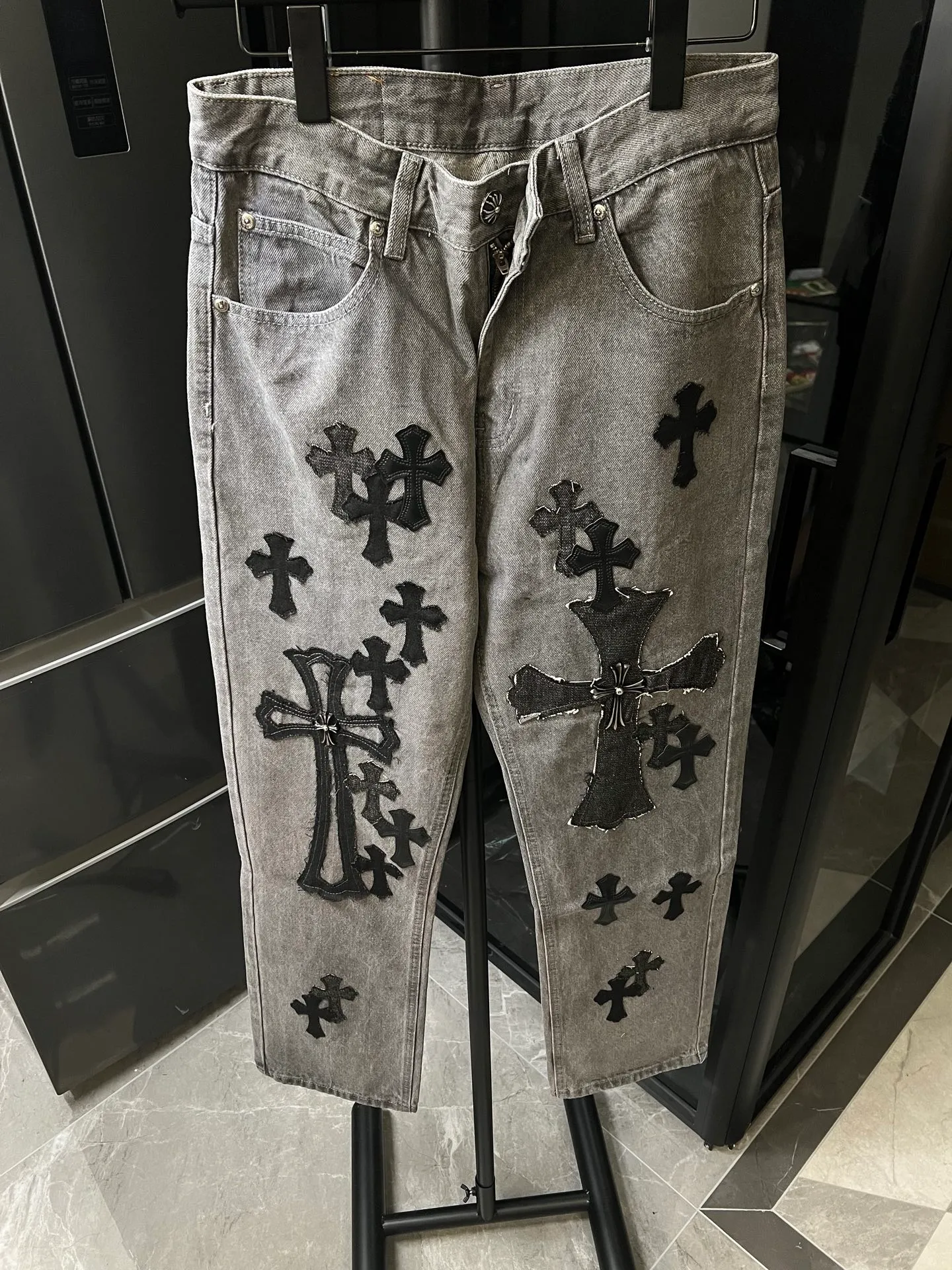 P290 [Next day] Chrome Hearts/Chrome Hearts 25Ss CH Large Cross Limited Gray Cow King Jeans (Gray) Size: 30 32 34 36 (corresponds to m-xxl) Detailed sizes can be found in Figure 9